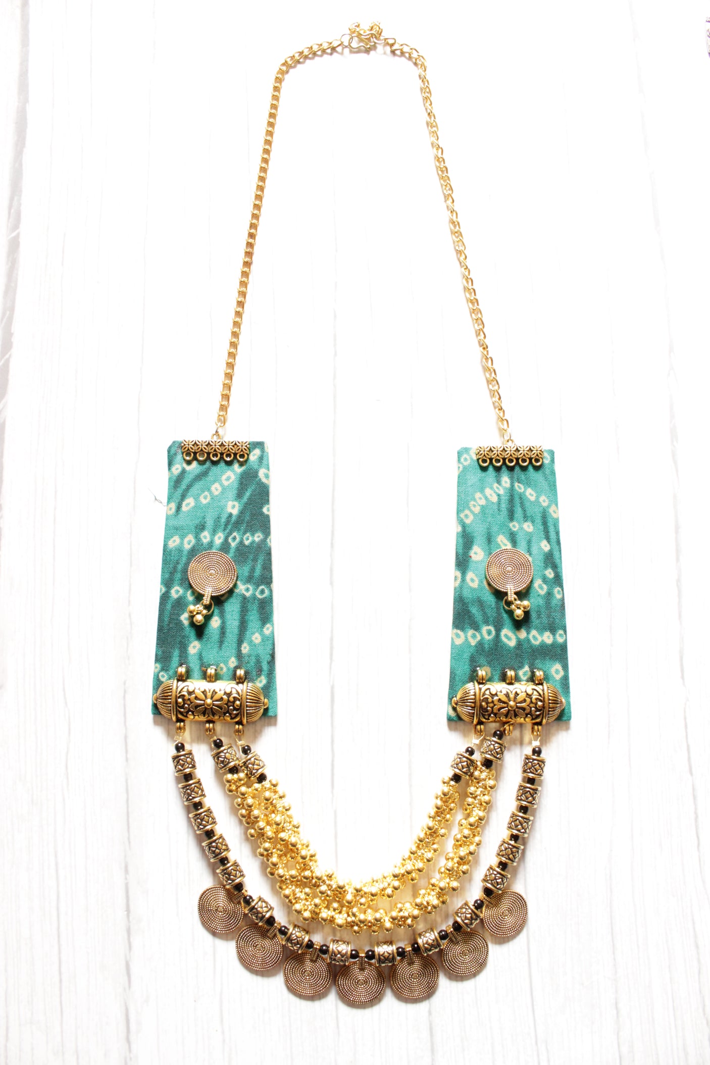 Dual Tone Tie and Dye Fabric Statement Collar Necklace