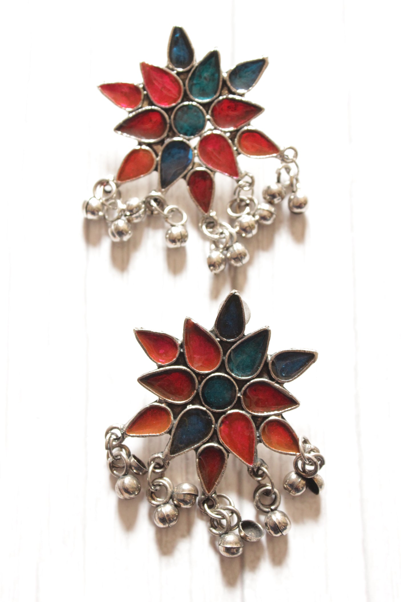 Multi-Color Glass Stones Embedded Adjustable Length Thread Closure Choker Necklace Set