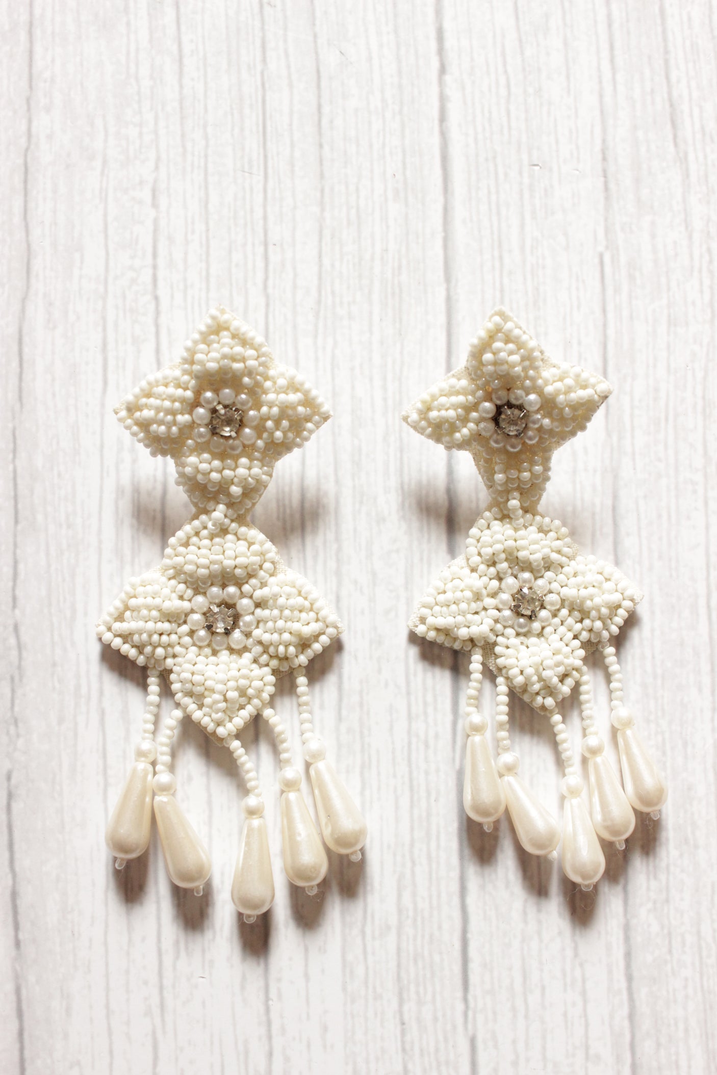 White Beaded Exclusive Choker Necklace Set with 2 Layer Dangler Earrings