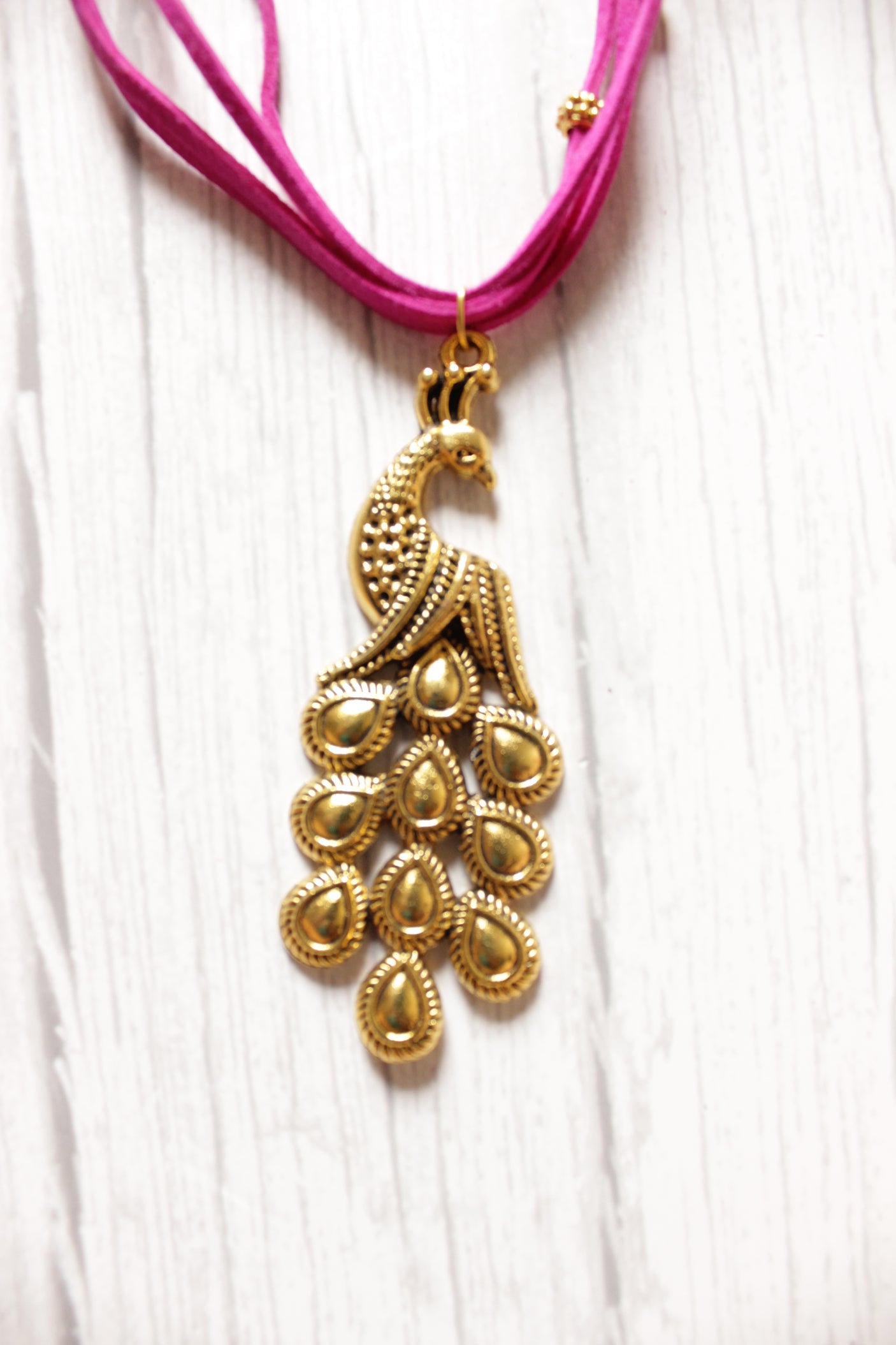 Peacock Motif Gold Finish Fuchsia Rope Closure Necklace Set
