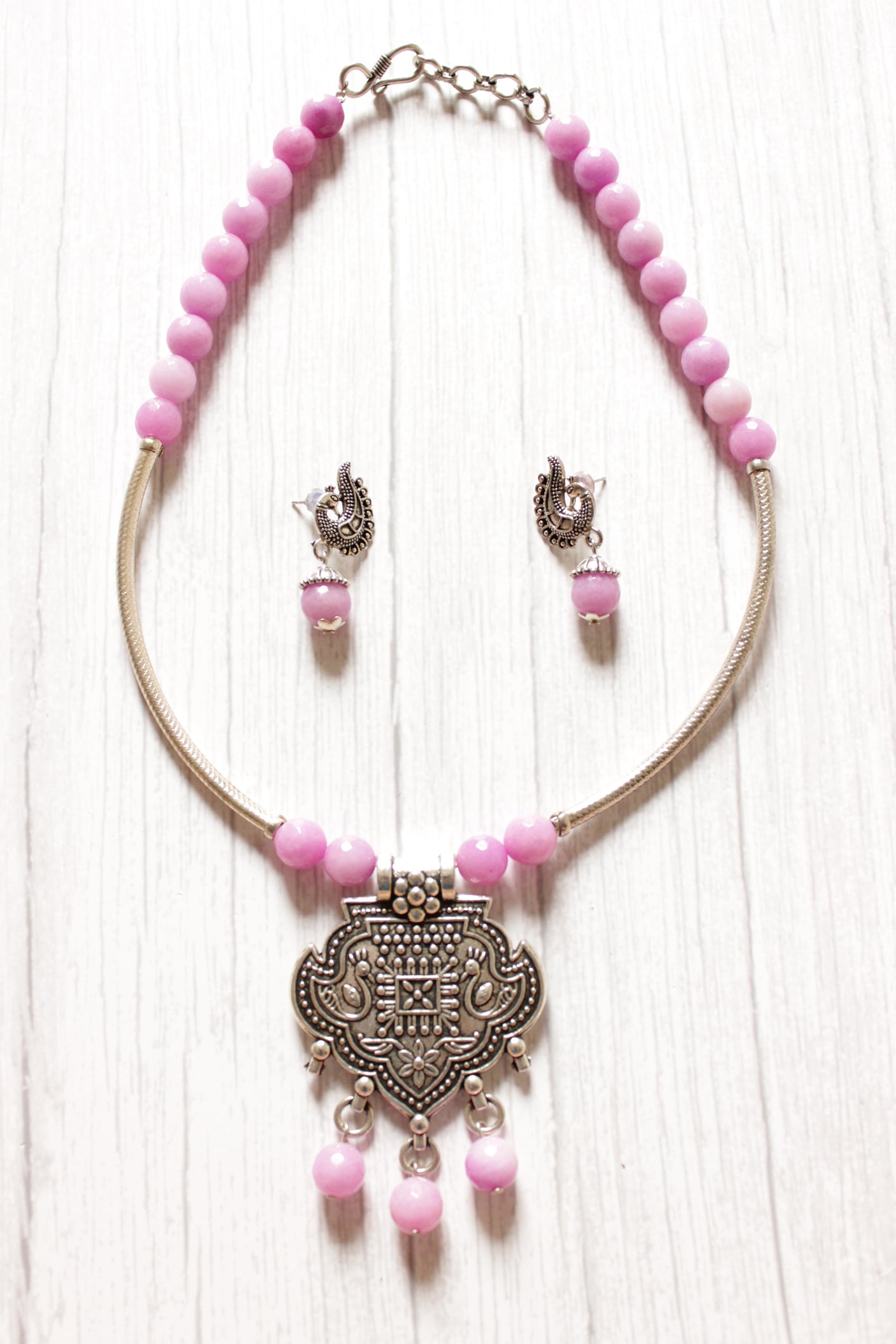 Pink Jade Beads Hasli Necklace Set