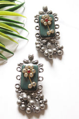 Green Glass and Kundan Work Adjustable Choker Necklace Set