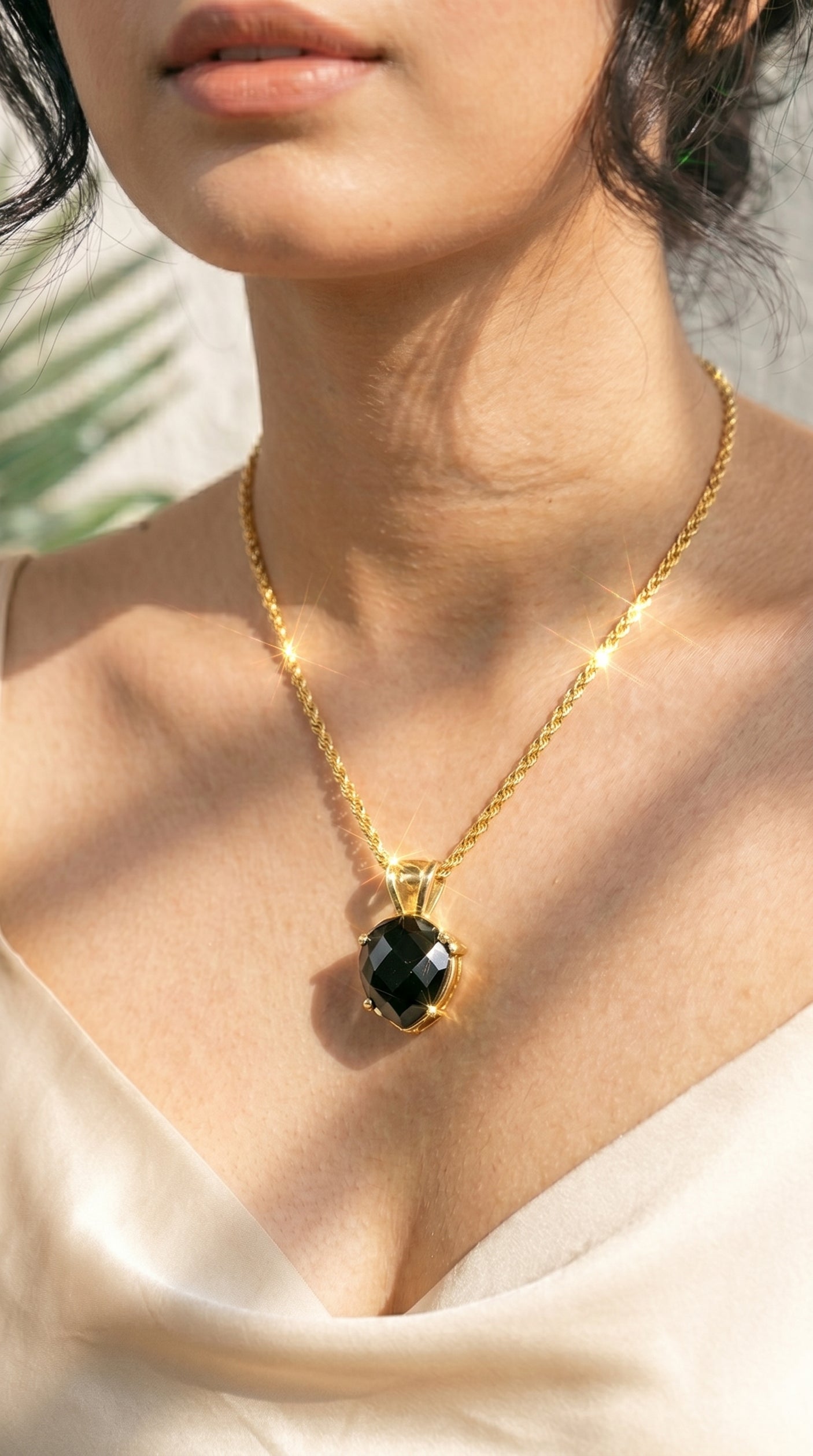 Black Onyx Teardrop Solitaire Pendant Gold Toned Chain Necklace