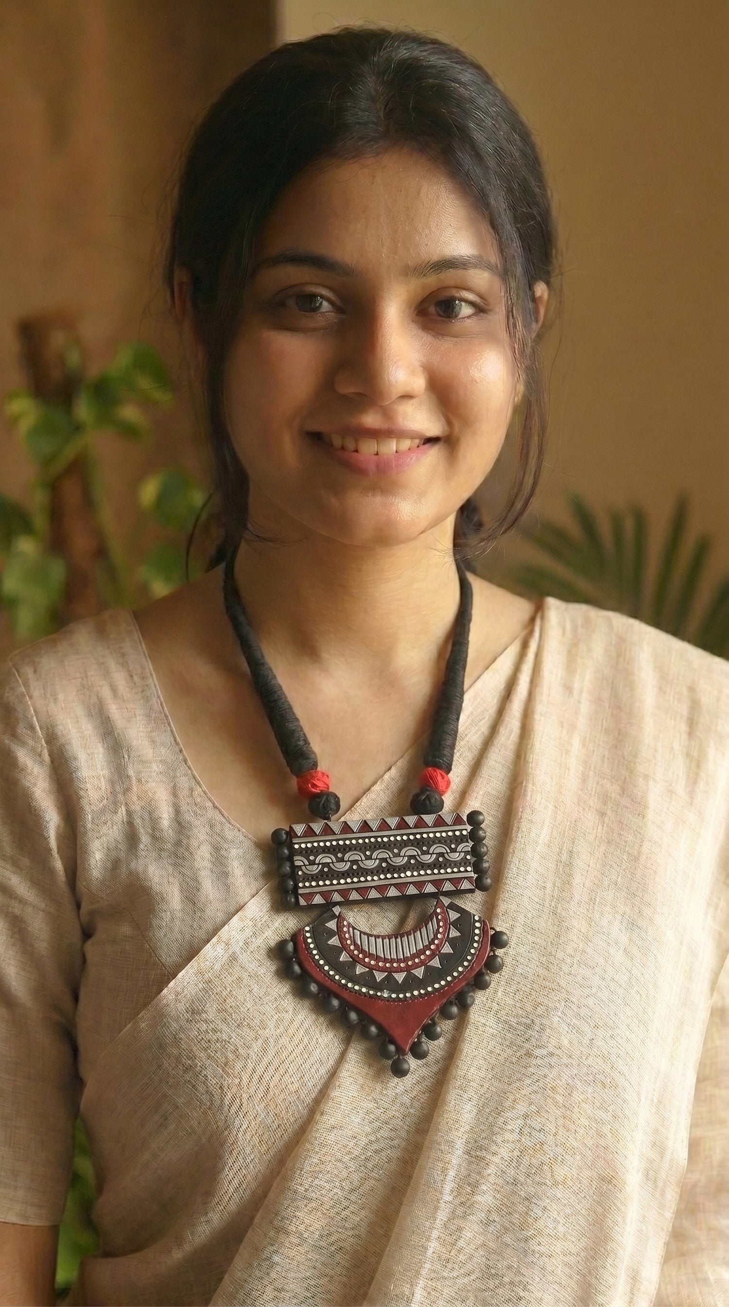 Black and Red Hand Painted Terracotta Clay Necklace Set