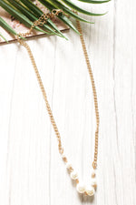 Load image into Gallery viewer, Gold Toned Chain Pearl Necklace
