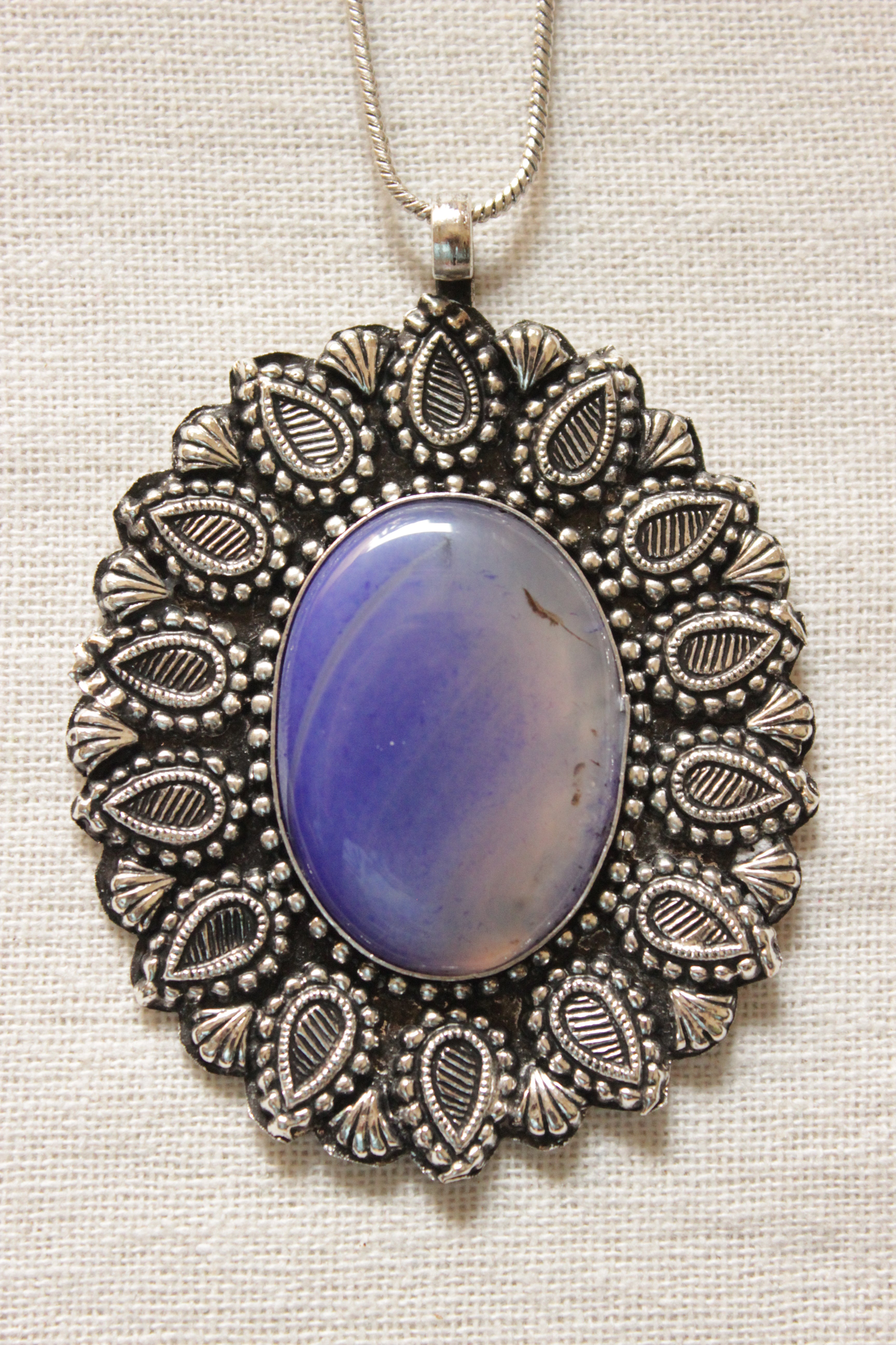 Blue and White Shaded Natural Gemstone Oxidised Finish Pendant Chain Necklace