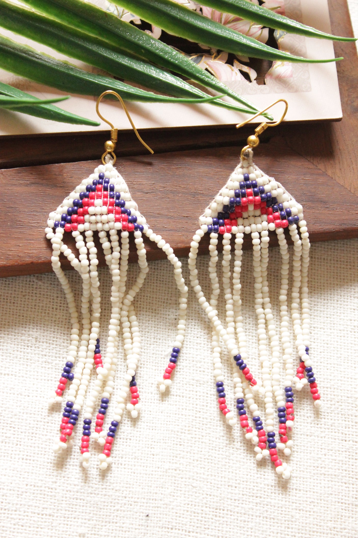 Violet and Fuchsia Peacock Motif Seed Beads Handmade Beaded Necklace