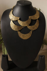 Dull Gold Finish Crescent Moon Shape Metal Charms Chain Necklace