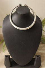 Smooth Premium Silver Finish Adjustable Choker Hasli