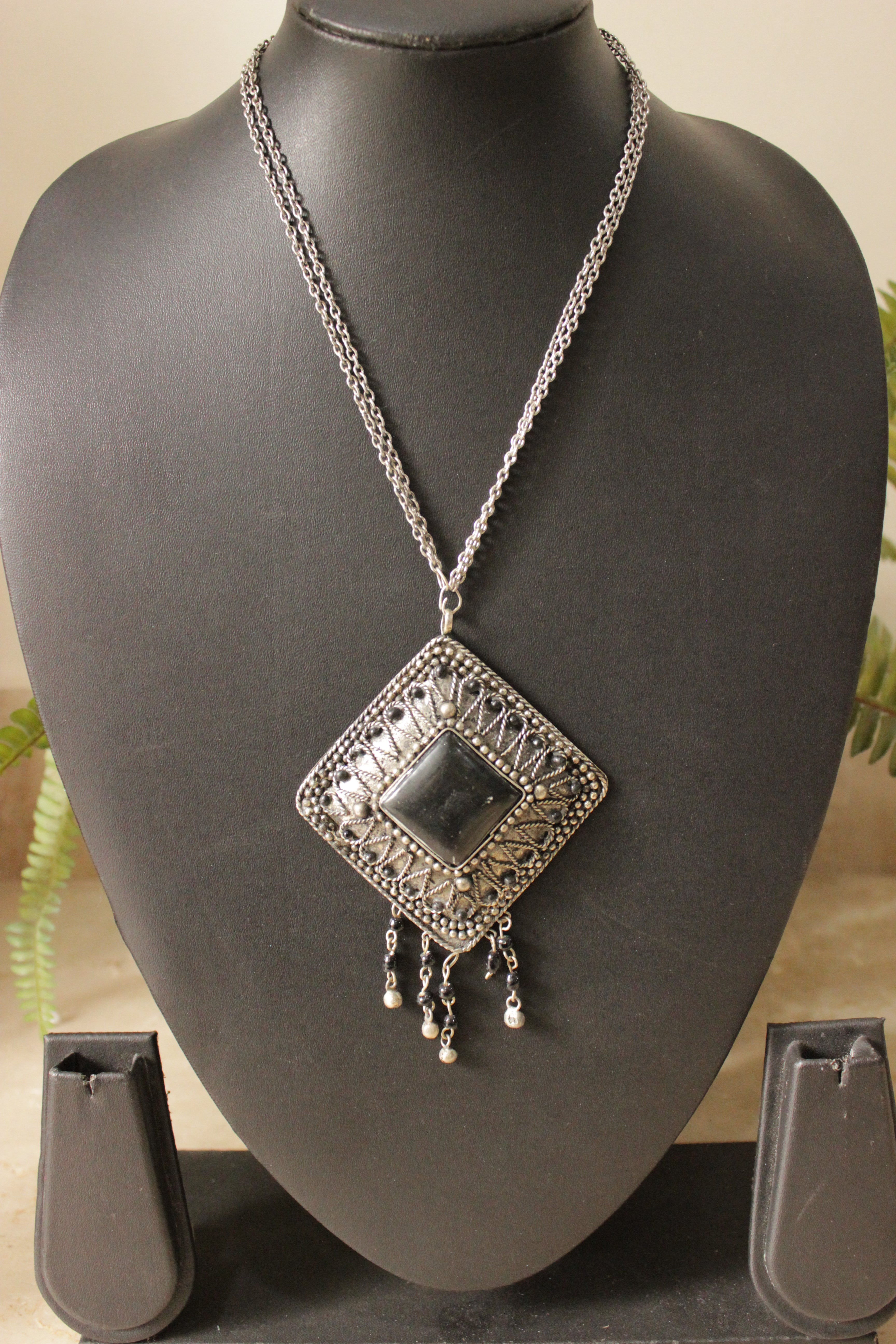 Oxidised Finish Black Center Stone Double Layer Chain Necklace