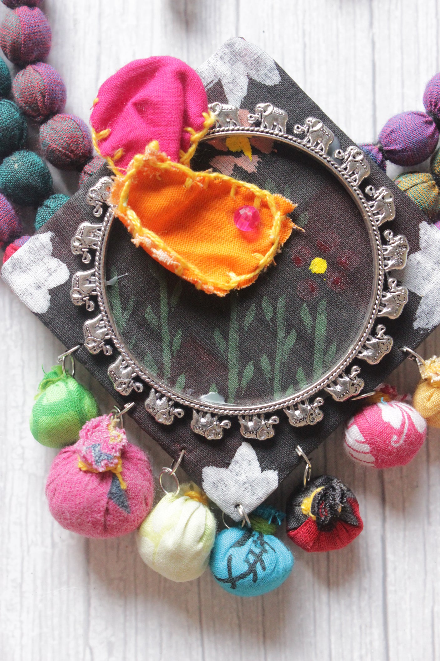 3 Layer Fabric Beads Hand-Painted Bird Motifs Necklace Set