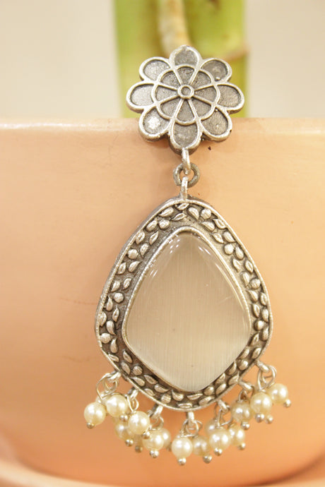 Ivory Center Stone Embedded Oxidised Finish Brass Earrings