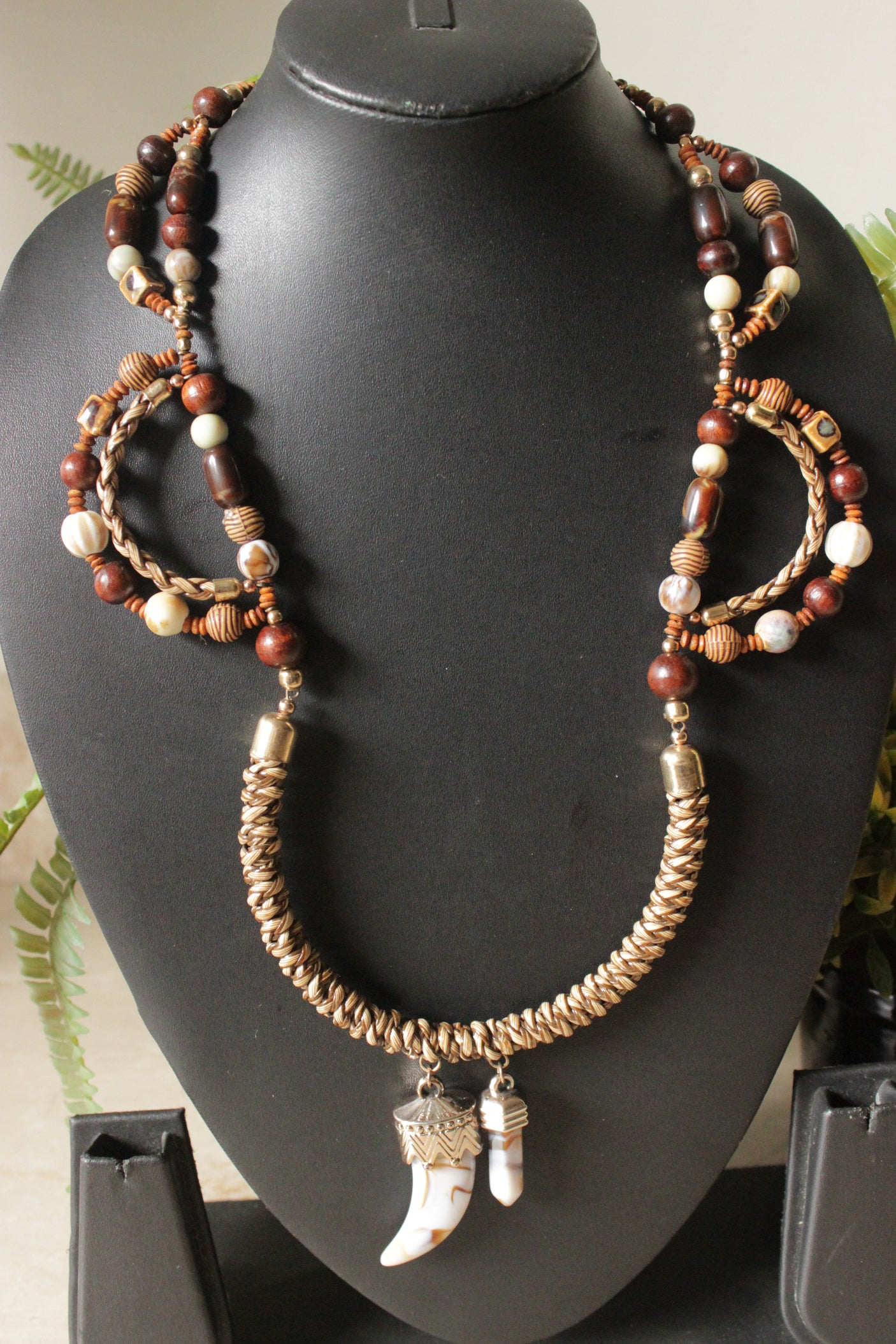 Wire Mesh Design Semi-Circular Necklace