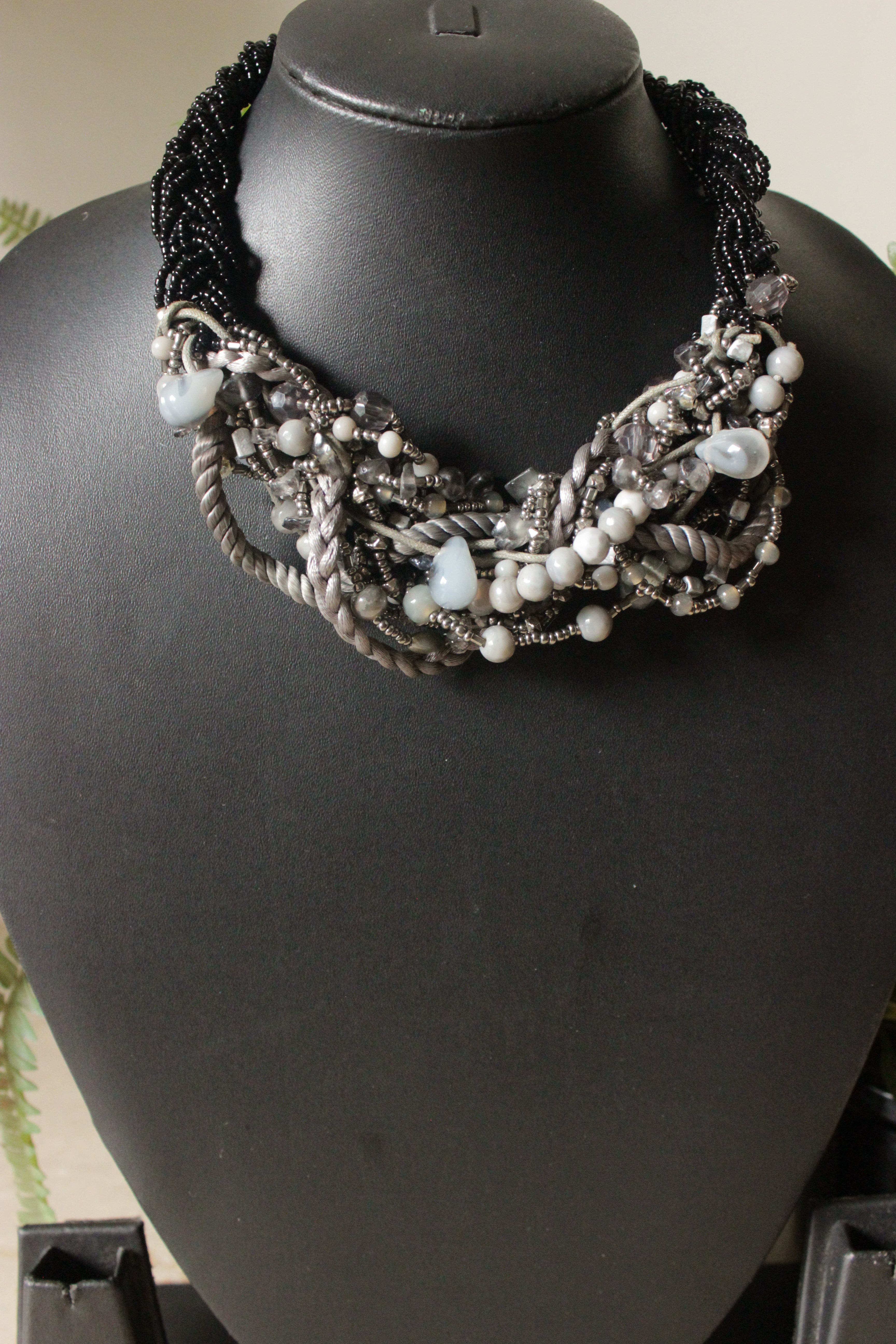 Hand Beaded Beads and Threads Choker Necklace