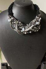 Load image into Gallery viewer, Hand Beaded Beads and Threads Choker Necklace
