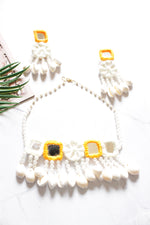 Load image into Gallery viewer, Mirror Work Hand Woven Threads Shell Work Choker Necklace
