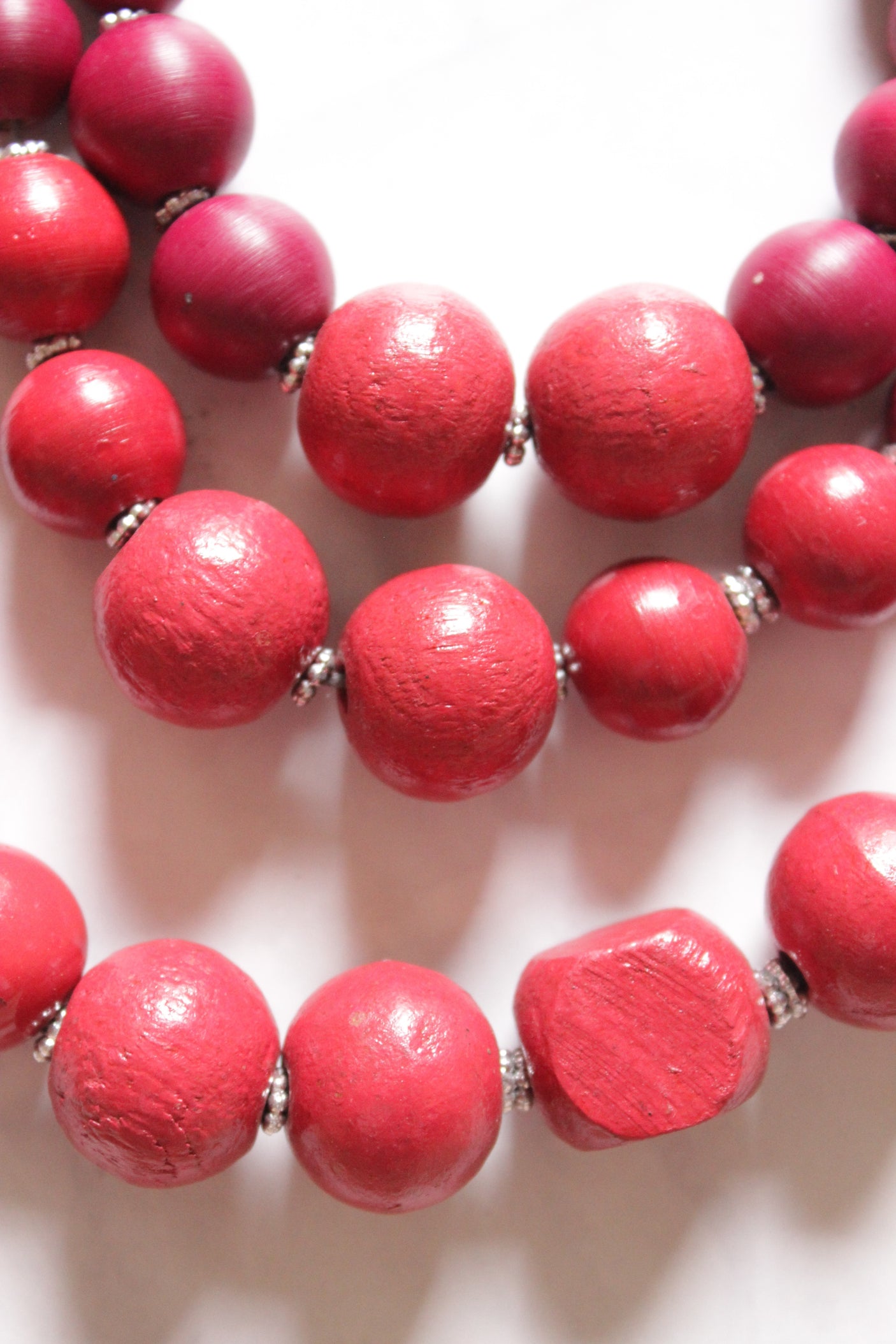 Red Wooden Beads 3 Layer Chain Closure Necklace