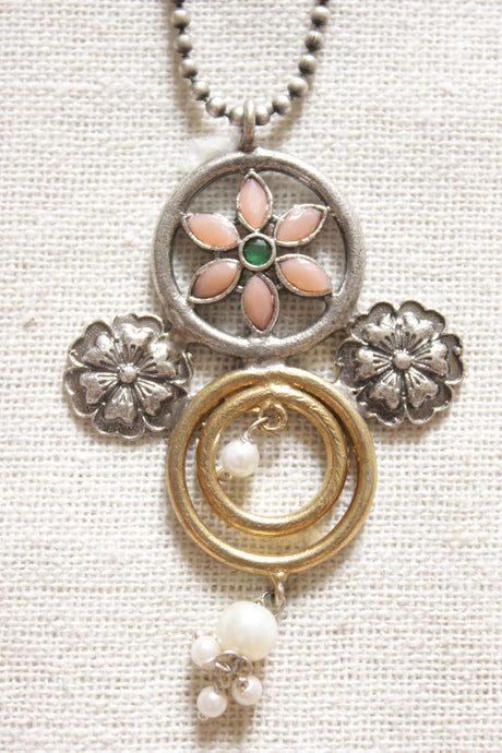 Dual Tone Flower Shape Petite Silver Chain Oxidised Finish Necklace Embellished with Peach Stones