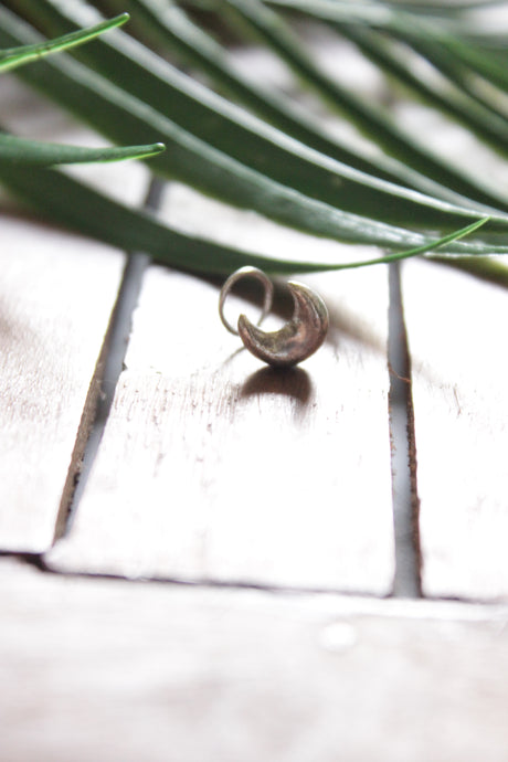 Crescent Moon Shape Silver Clip On Nosepin