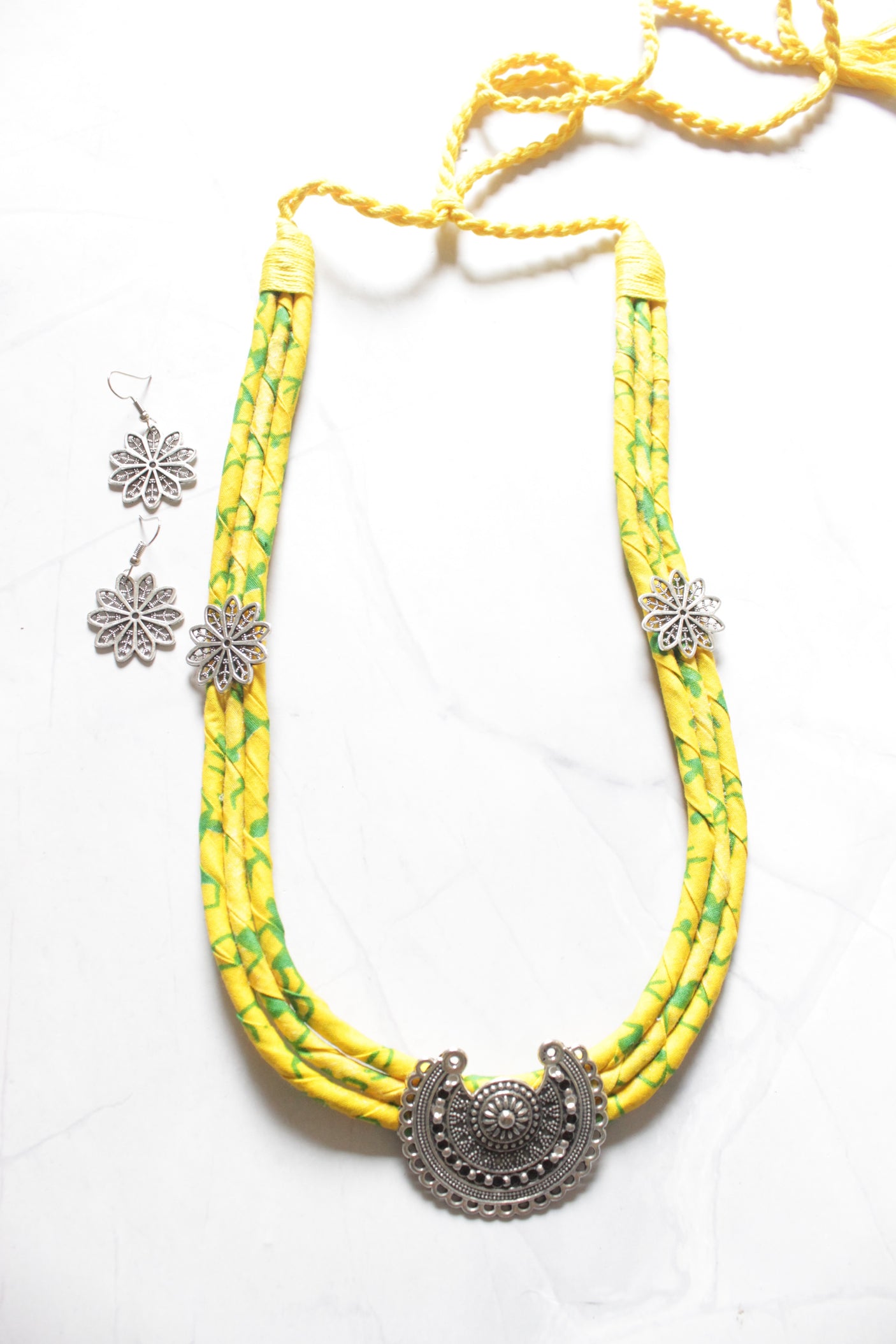 Yellow Block Printed Fabric and Metal Pendant Necklace Set