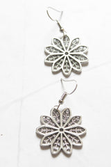 Yellow Block Printed Fabric and Metal Pendant Necklace Set