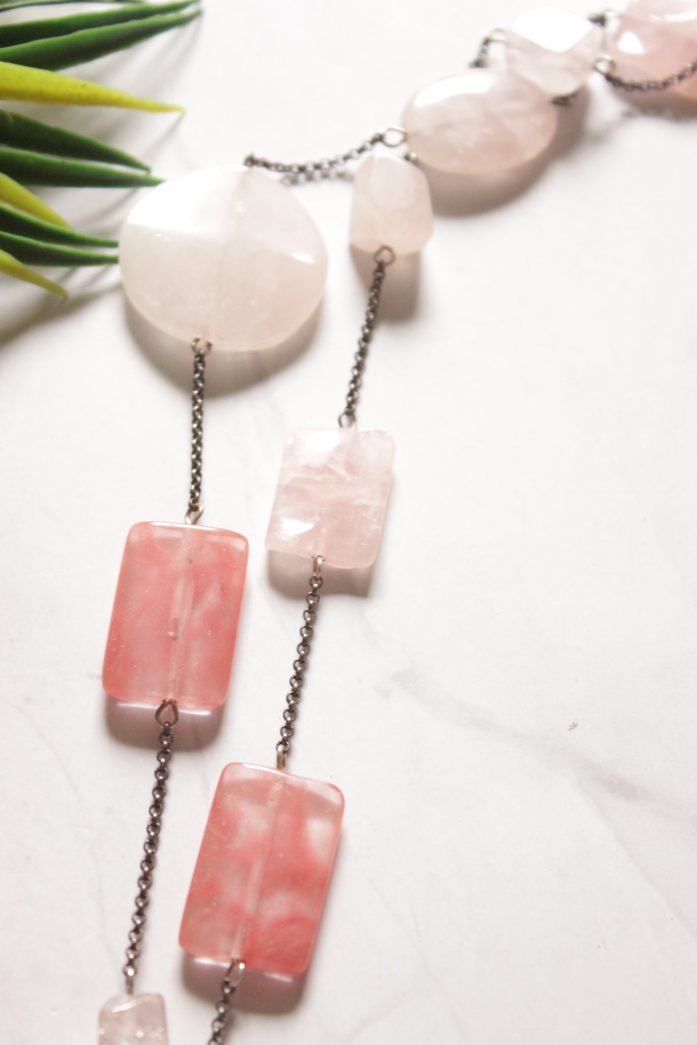 Ivory and Peach Acrylic Beads Chain Necklace