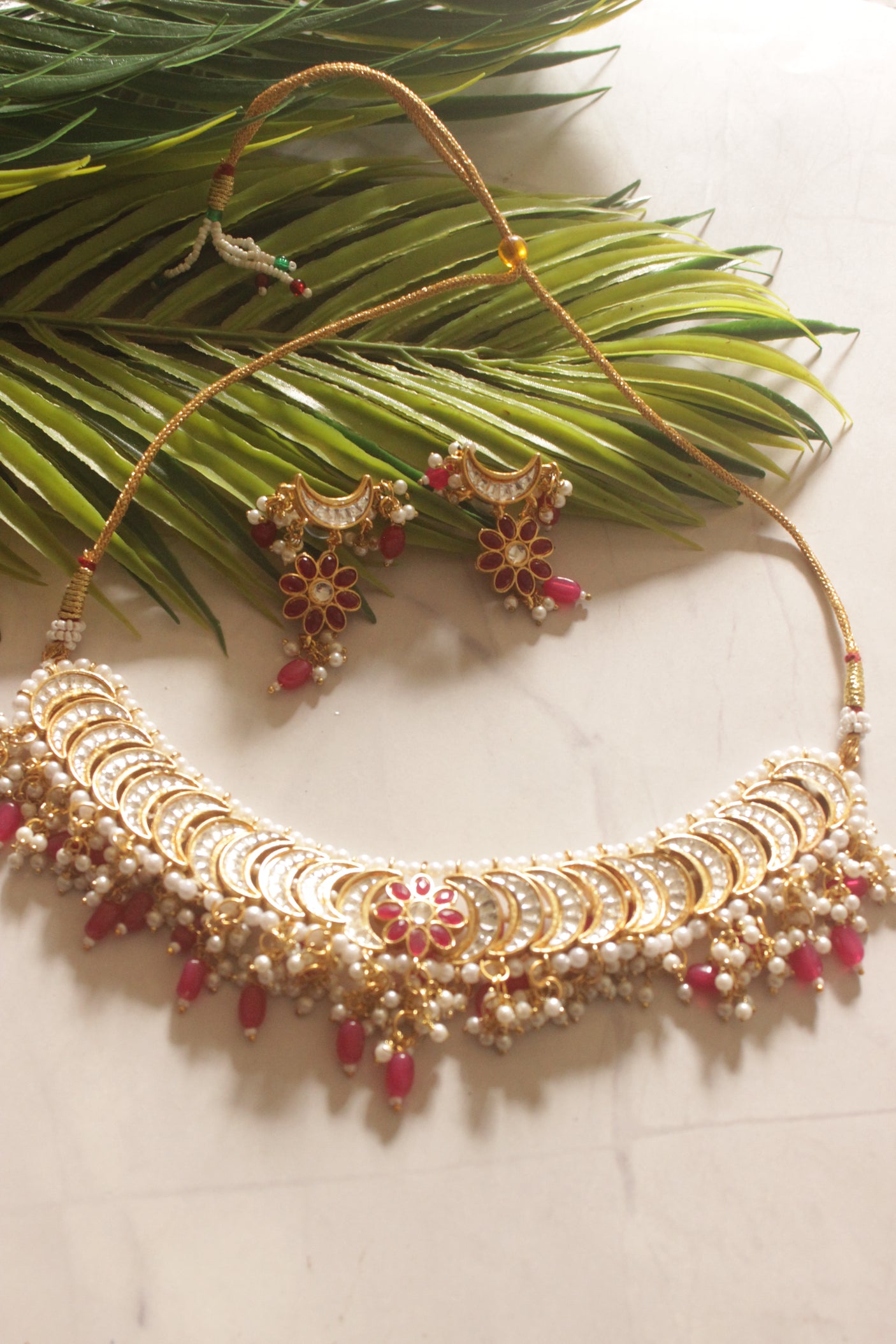 pink Glass Stones and Pearls Gold Finish Adjustable Length Choker Necklace