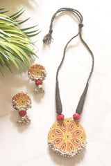 Hand-Painted Mandala Flower Disc Necklace Set