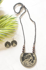 Black Hand Painted Peacock Motifs Thread Closure Ceramic Necklace Set