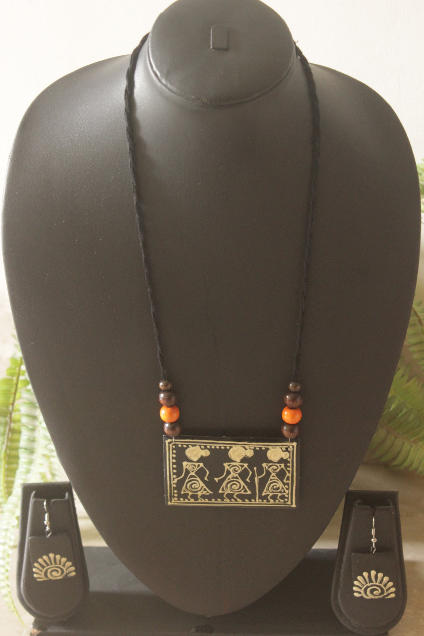 Black Hand Painted Warli Art Thread Closure Ceramic Necklace Set