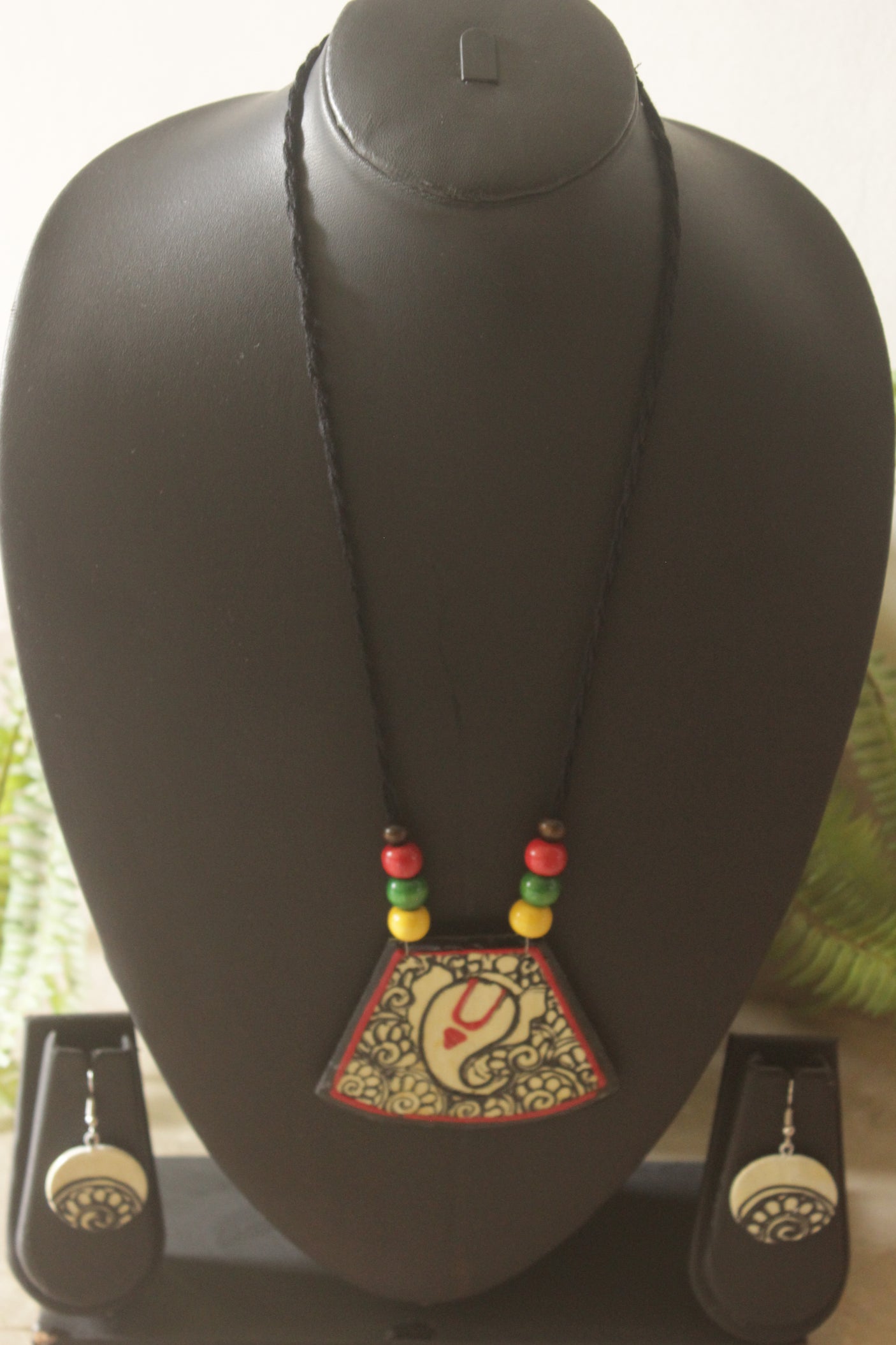 Cream & Black Hand-Painted Lord Ganesha Ceramic Necklace Set