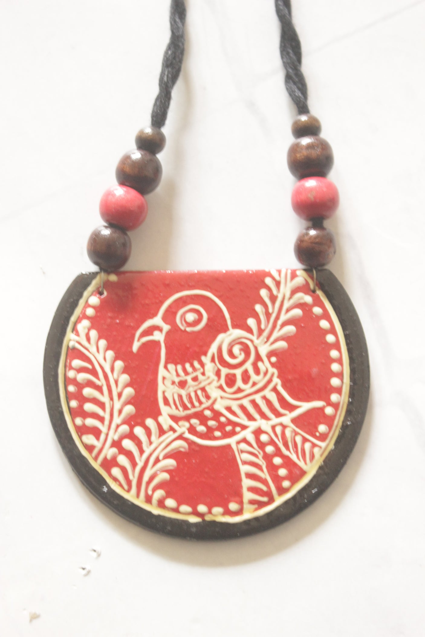 Red & Cream Hand-Painted Bird Motif Ceramic Necklace Set
