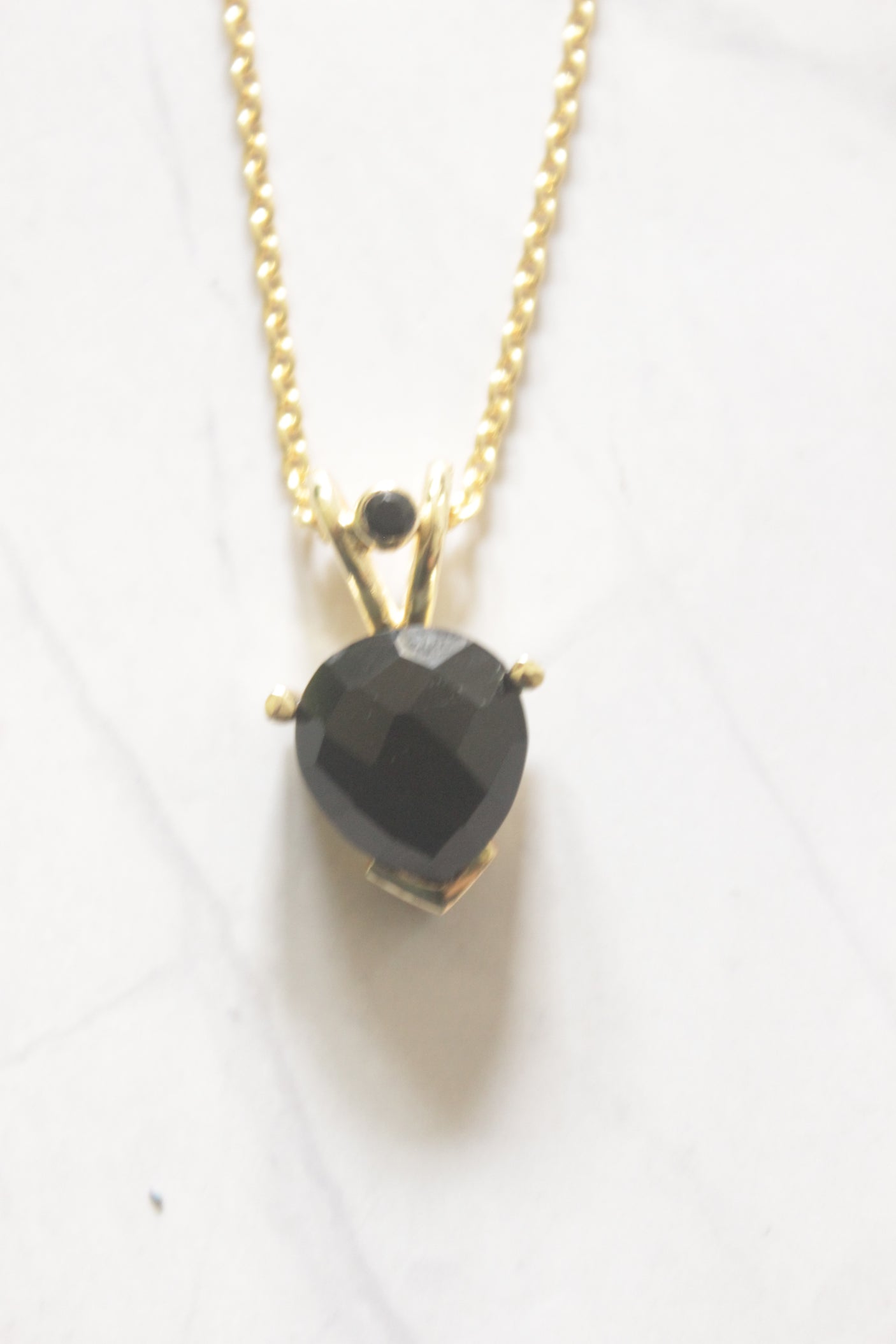 Black Onyx Teardrop Solitaire Pendant Gold Toned Chain Necklace