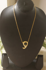 Labradorite & Pearl Gold Textured Pendant on Gold Chain Necklace