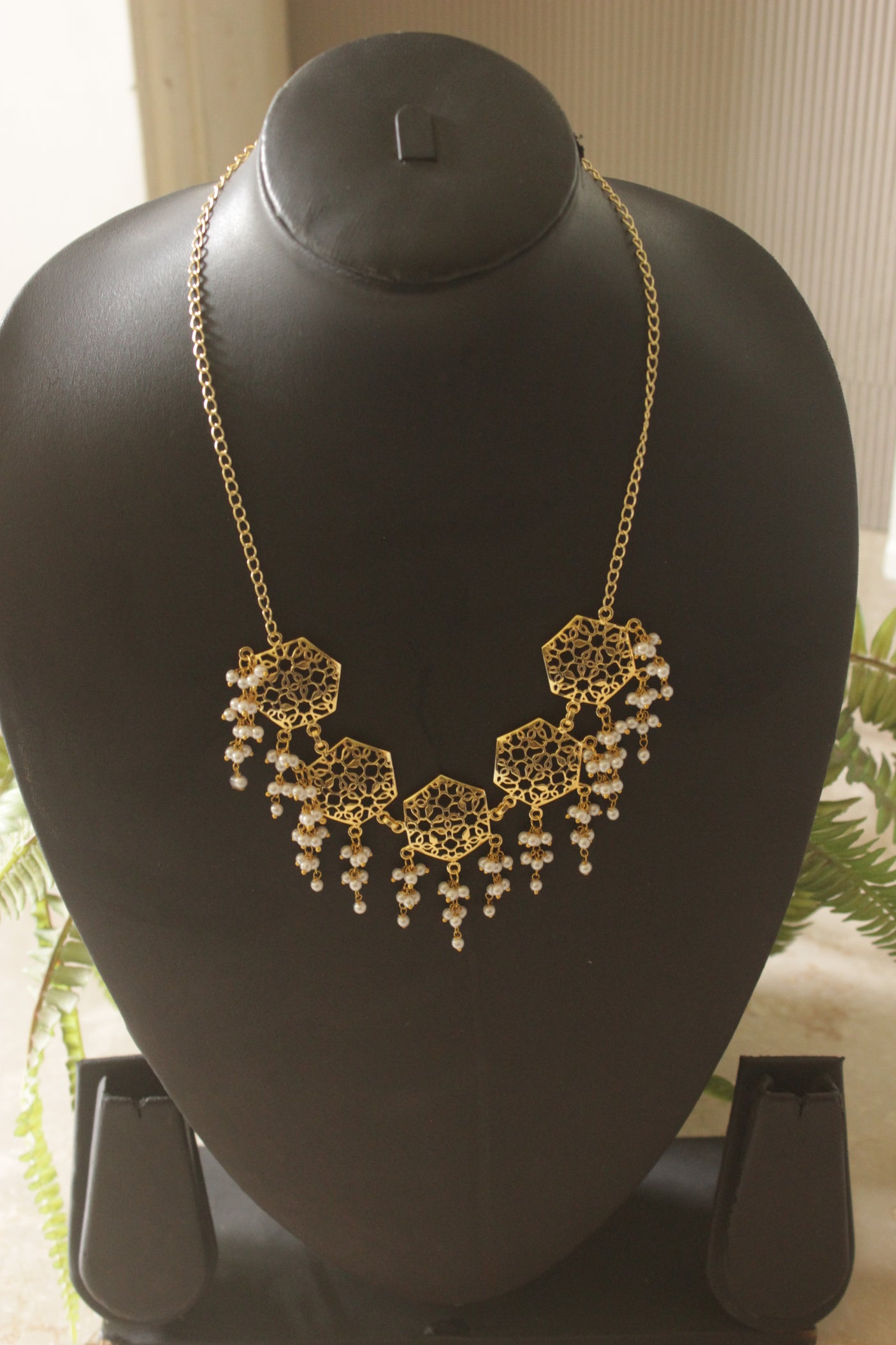 Moonlit Honeycomb Pearl Necklace