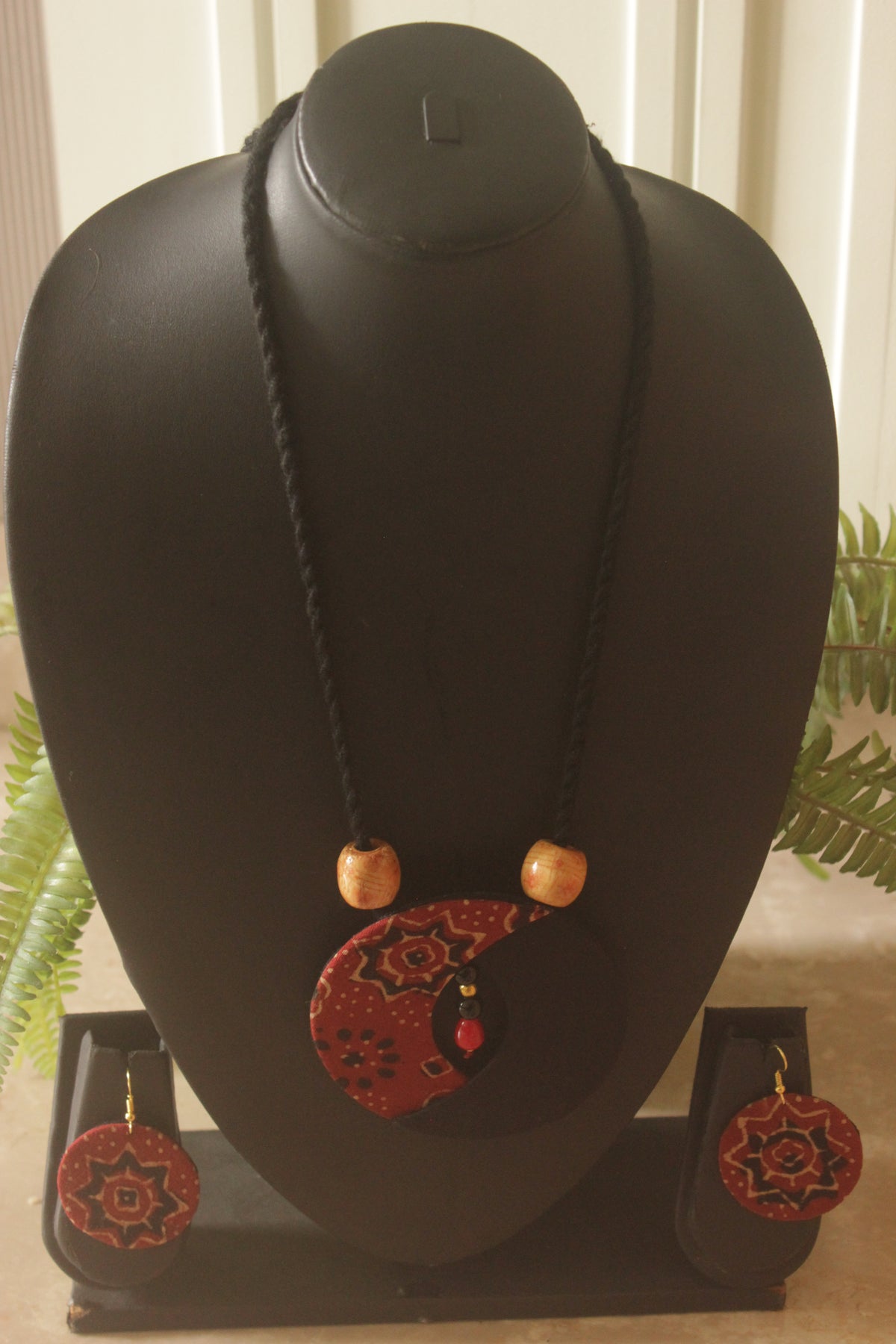 Black and Maroon Kalamkari Fabric Crescent Moon Handmade Necklace Set