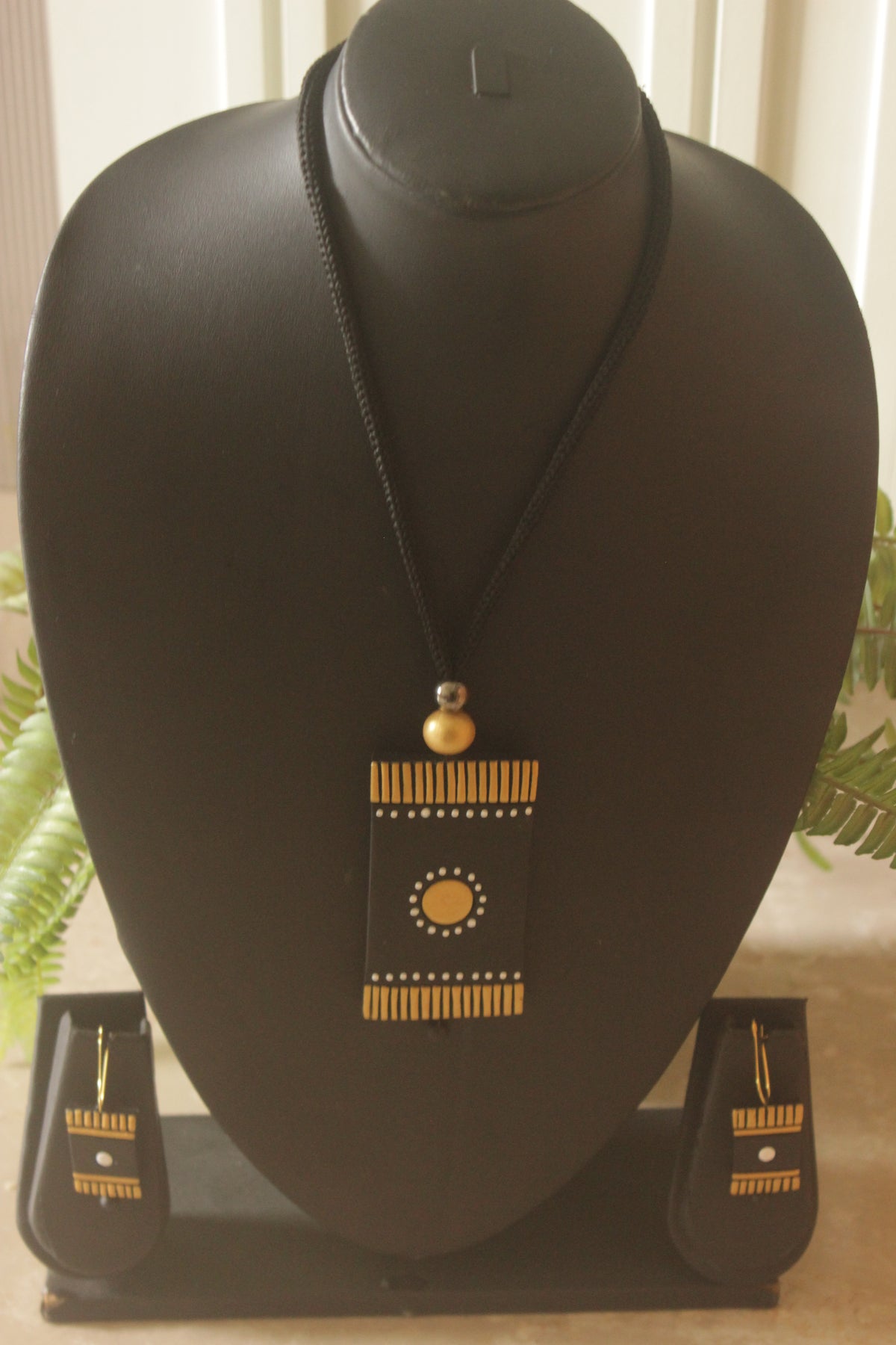 Black and Gold Terracotta Clay Hand Painted Necklace Set