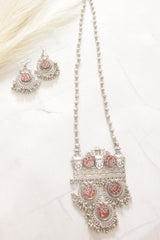 Silver Finish Metal Chain Necklace with Kalamkari Fabric Detailing
