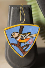 Load image into Gallery viewer, Hand Painted Bird Motifs Wire Closure Terracotta Clay Handmade Necklace Set
