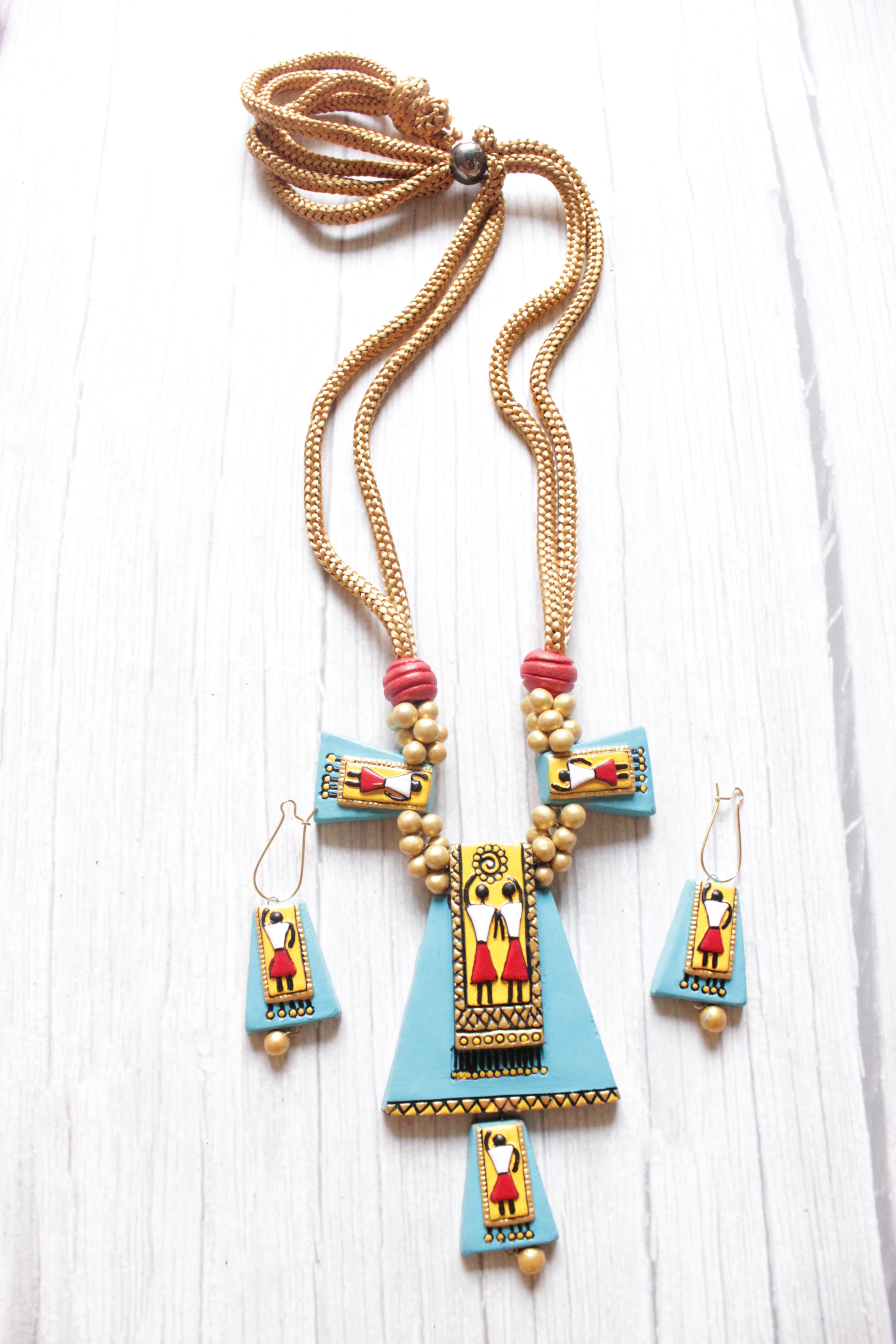Hand Painted Tribal Motifs Adjustable Length Terracotta Clay Necklace Set