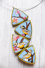 Load image into Gallery viewer, Hand Painted Bird Motifs Wire Closure Terracotta Clay Handmade Necklace Set
