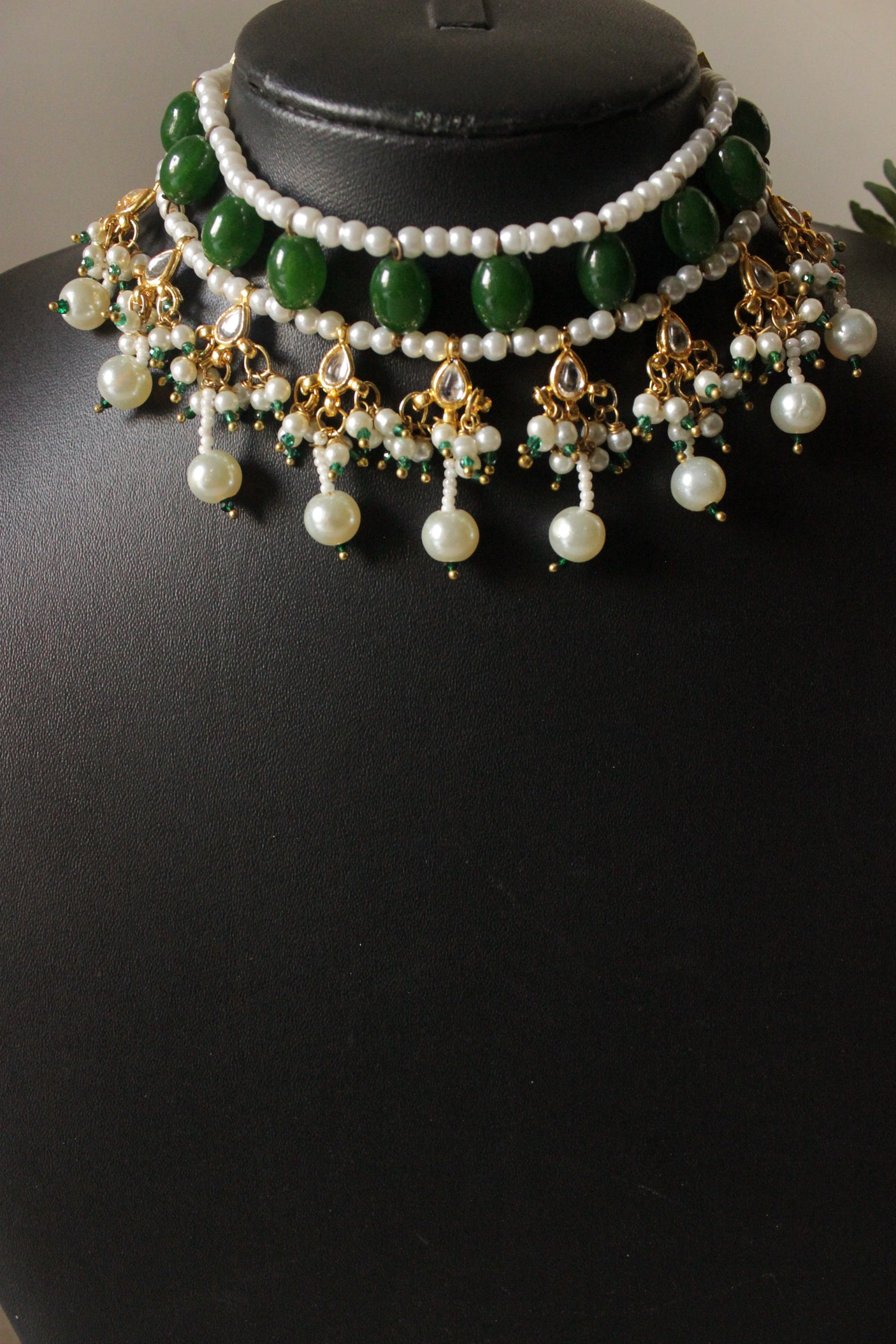 Green Glass Beads and White Beads Braided Adjustable Length Festive Choker Necklace Set