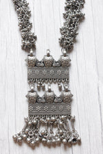 Load image into Gallery viewer, Metal Beads Embellished Dori Closure Oxidised Finish Chain Necklace
