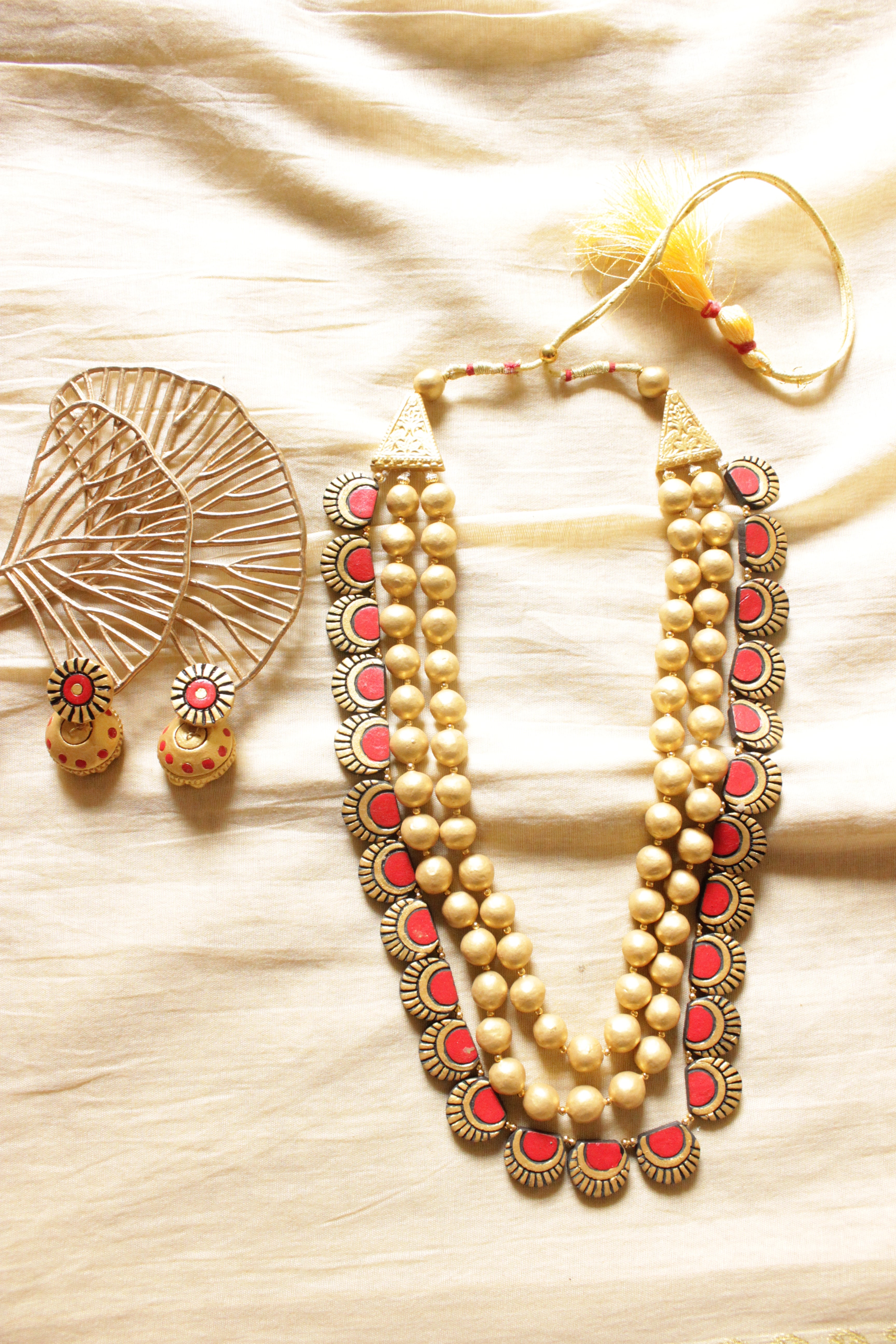 Gold Toned Festive Terracotta Clay 3 Layered Handcrafted Necklace Set