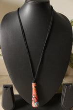 Load image into Gallery viewer, Peach Hand Painted Terracotta Clay Necklace
