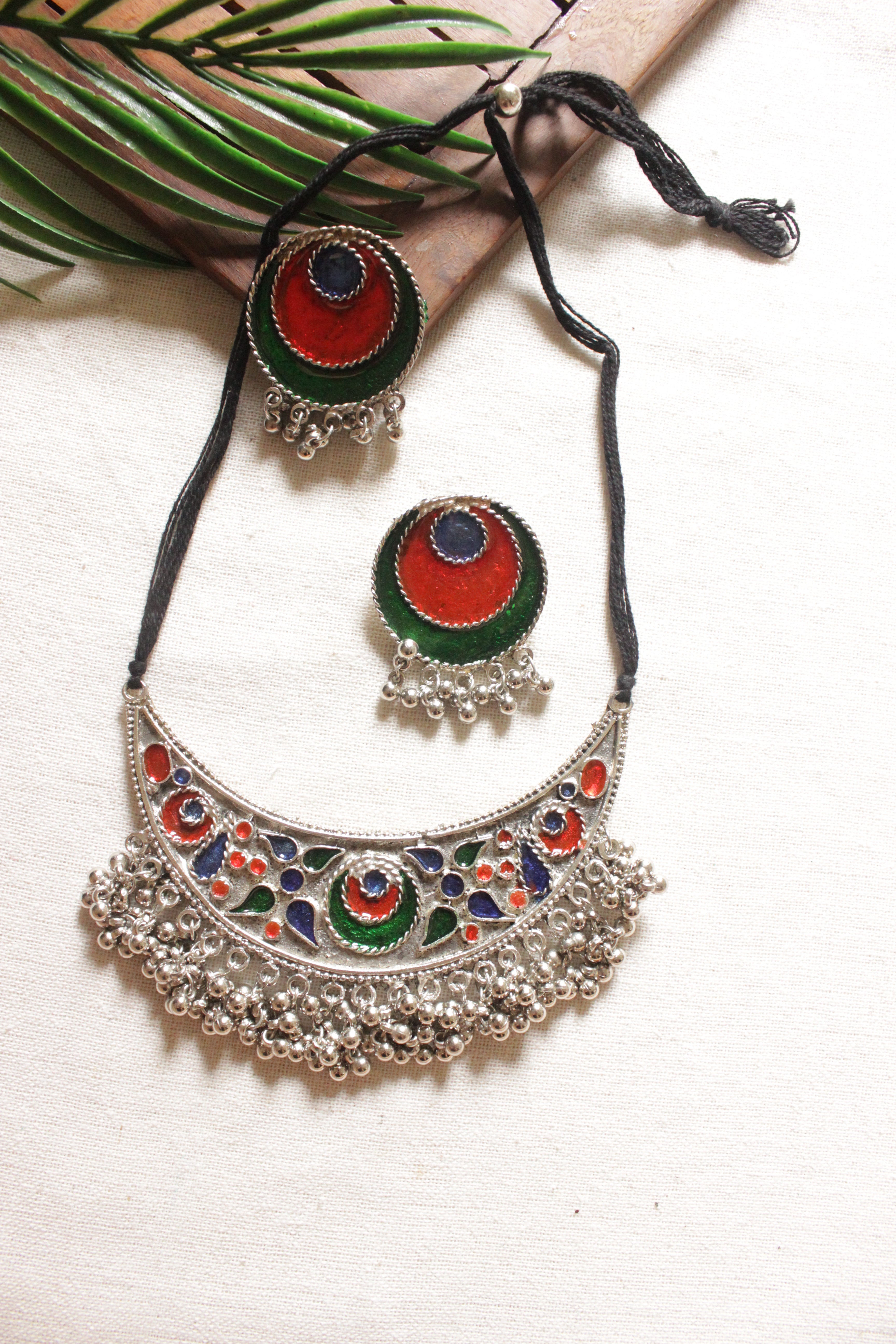 Green & Red Enamel Painted Silver Finish Adjustable Length Afghani Choker Necklace Set