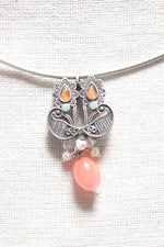 Load image into Gallery viewer, Oxidised Finish Necklace with Minimalist Pendant with Hasli Style Metal Wire Closure
