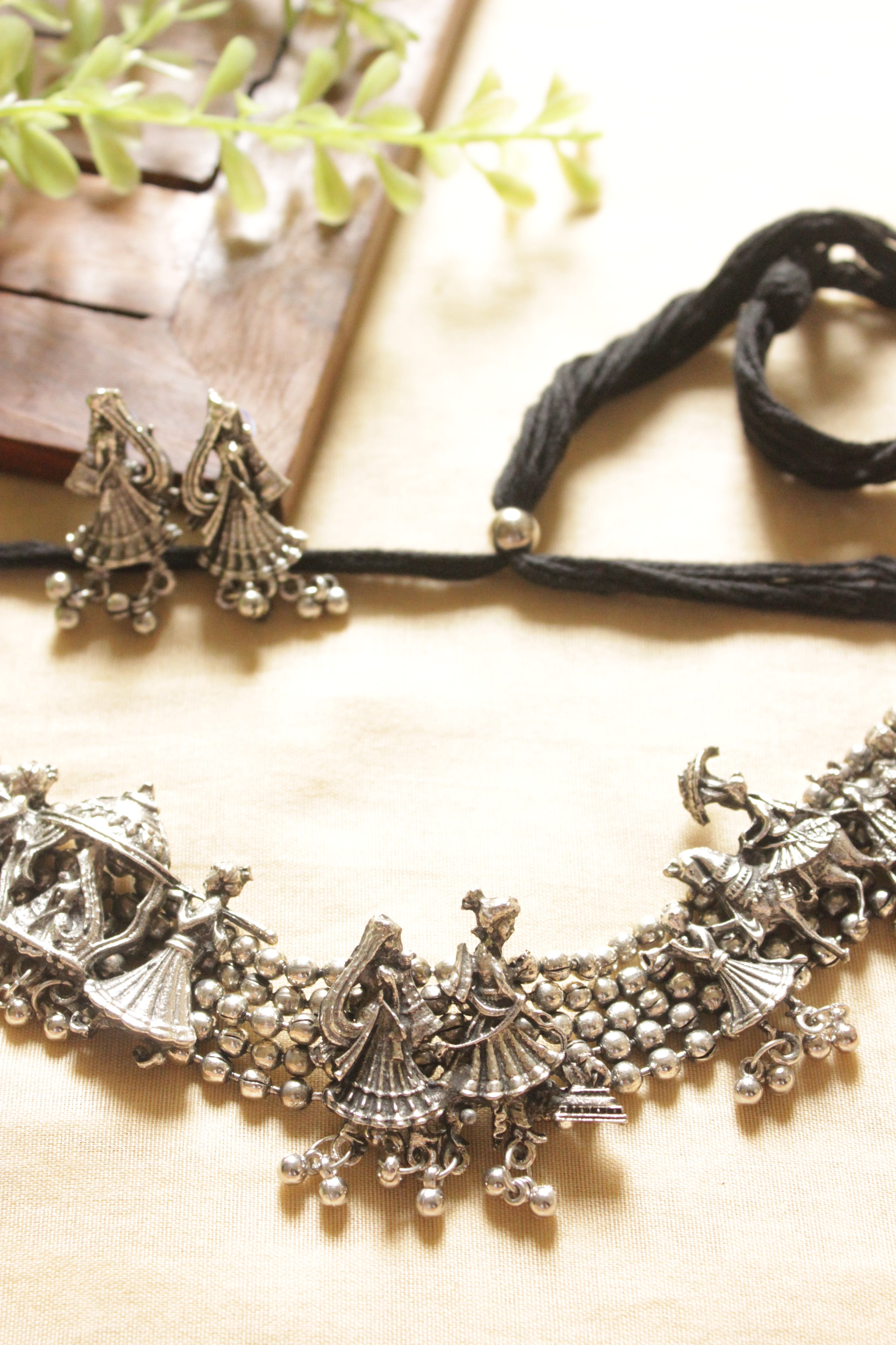 Doli & Baraat Oxidised Silver Adjustable Length Choker Necklace Set with Stud Earrings