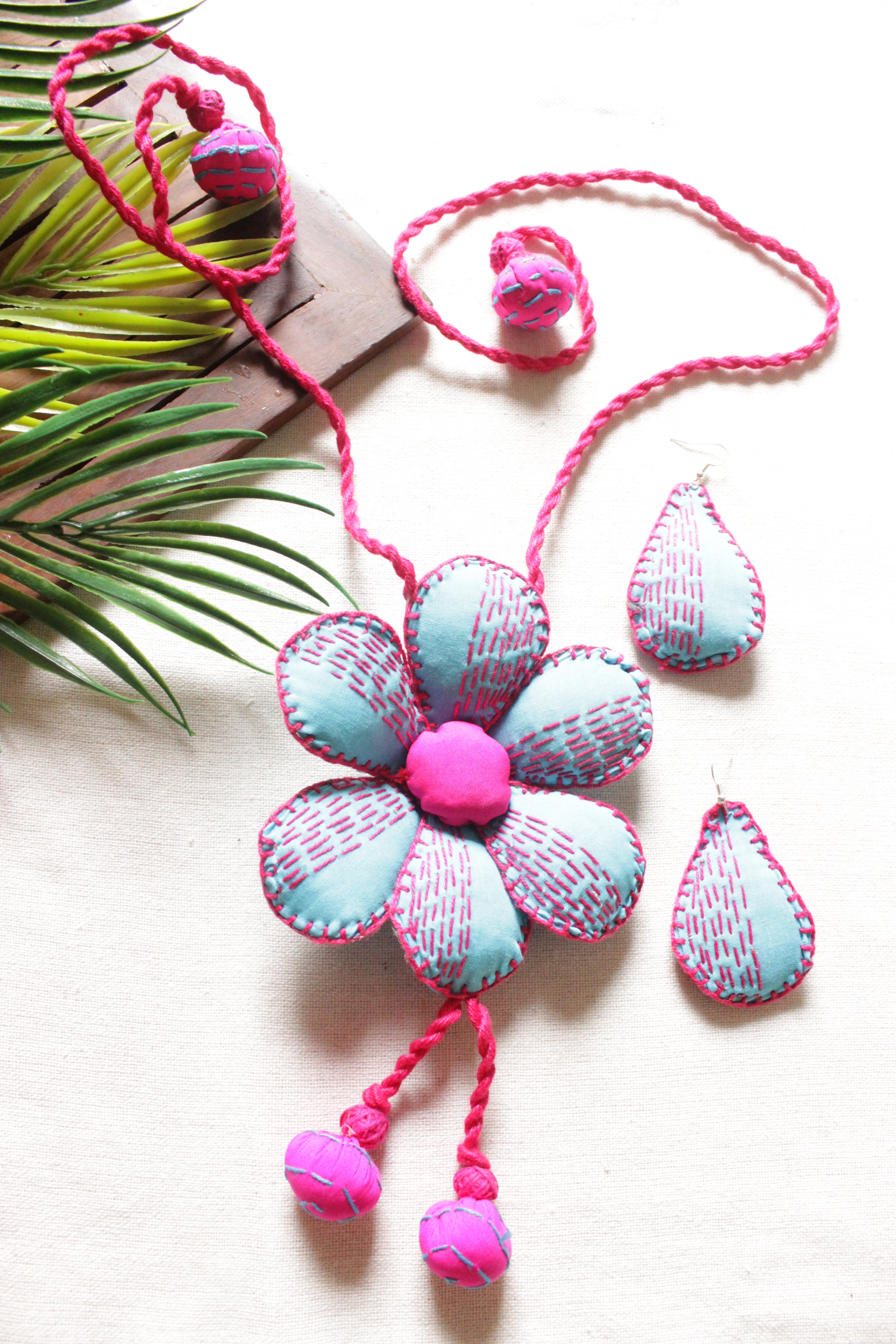 Blue and Pink Fabric Hand Embroidered Flower Thread Closure Necklace Set
