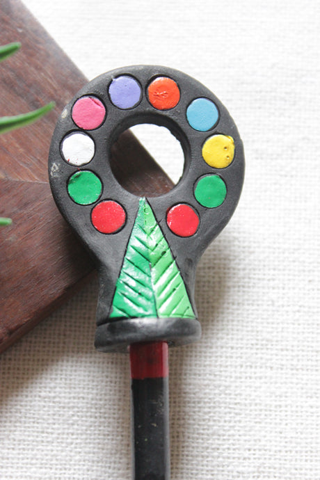 Handcrafted Terracotta Clay Black Bun Stick/Juda Stick